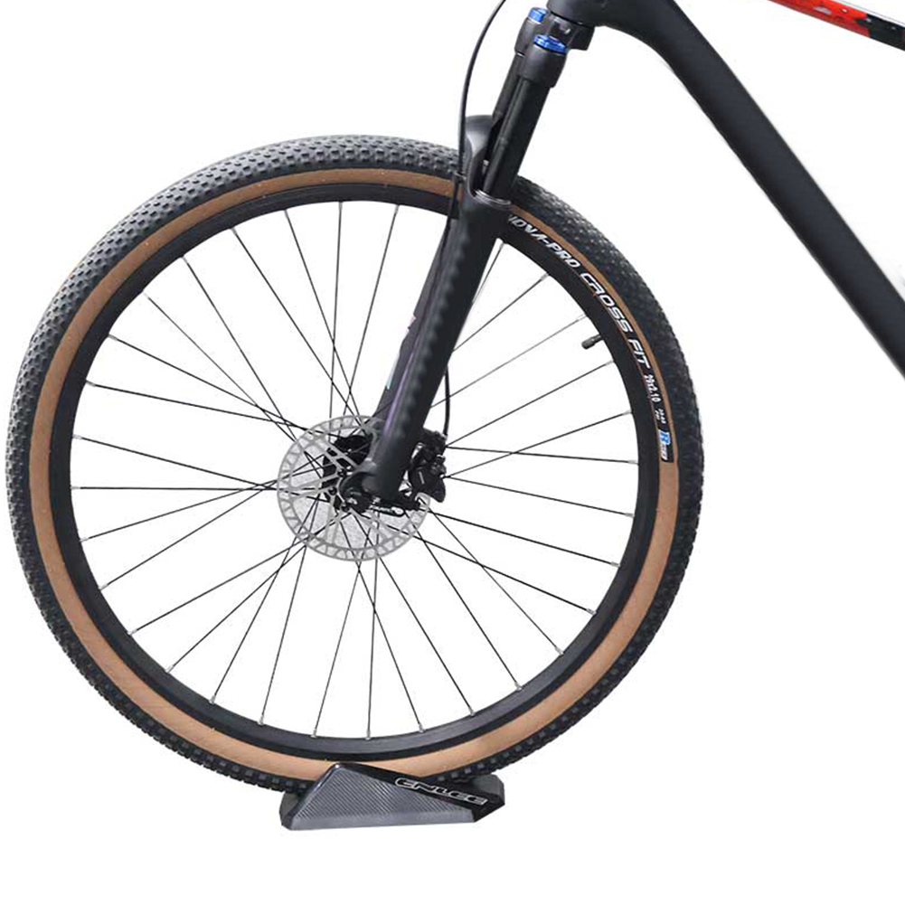 バイク前輪ライザーブロック前輪サポートノンスリップバイクトレ - Cycling Gear Stand のレビューと価格